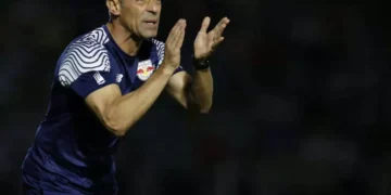 Pedro Caixinha - Bragantino