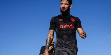 Arthur Caíke - Sport