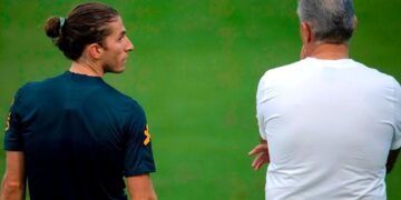 Flamengo Demite Tite. Imagem: Coluna do Fla