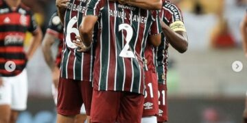 Flu garante vitória no clássico
